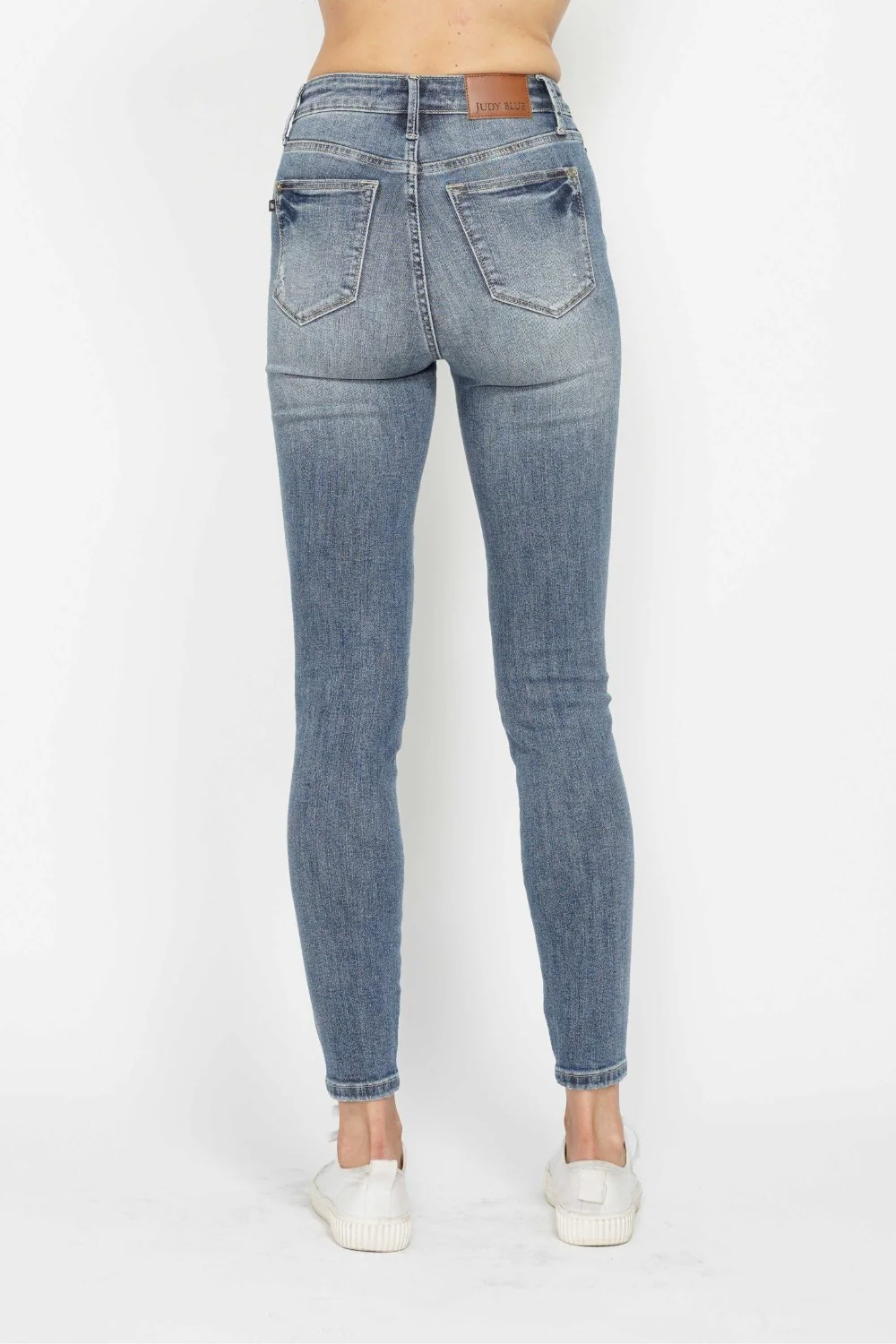 Judy Blue Full Size Tummy Control Contrast Wash Skinny Jeans - Lositime