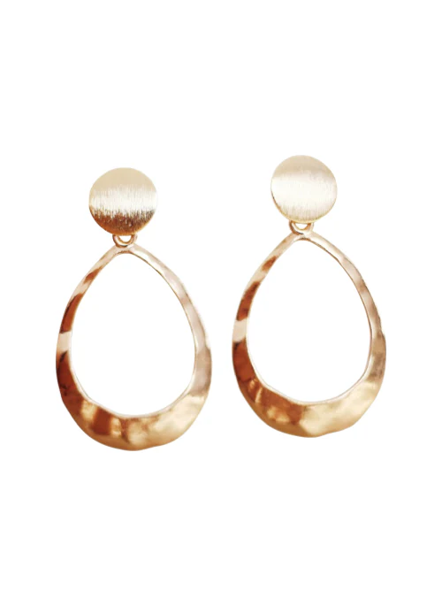 Kinsley Geometric Oval Earrings in Hammered Gold - Lositime